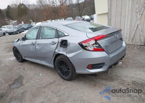 2019 Honda Civic Sport z USA, uszkodzony, nr VIN 2HGFC2F82KH537947